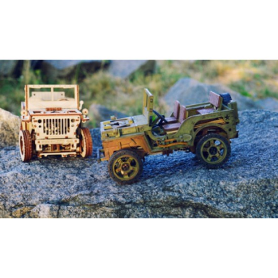 Wooden City 4 x 4 Jeep